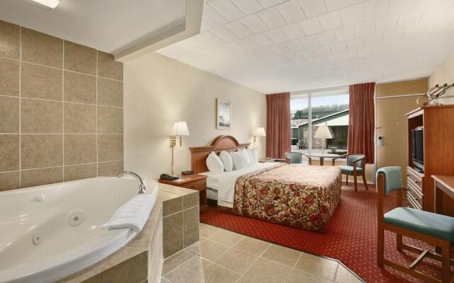 Tesla Biohealing Wellness Hotel & Resort Ramada