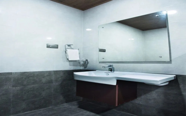 Hotel Misty Garden Resorts