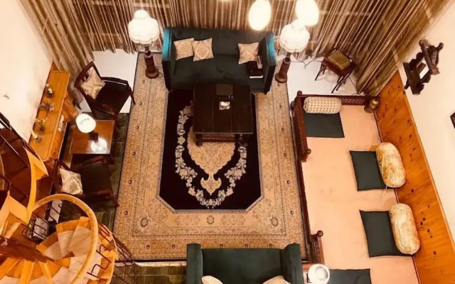 Lalazar guest house nathia gali