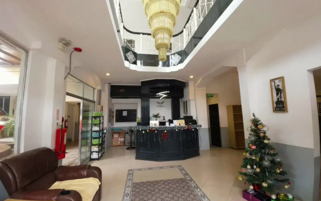 Bluewing Hotel Angeles powered by Cocotel