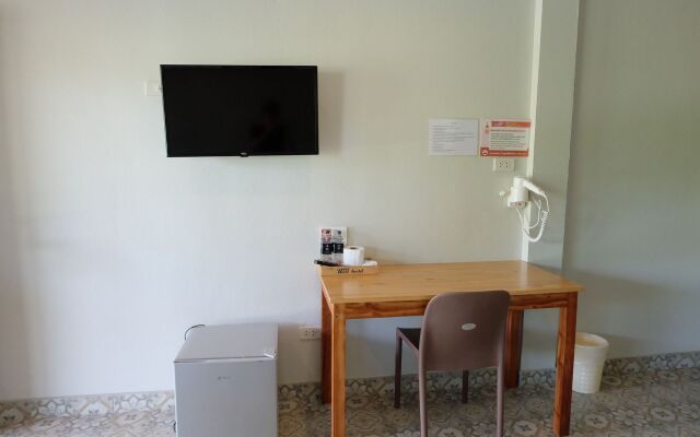 Warm Well Hostel Kanchanaburi
