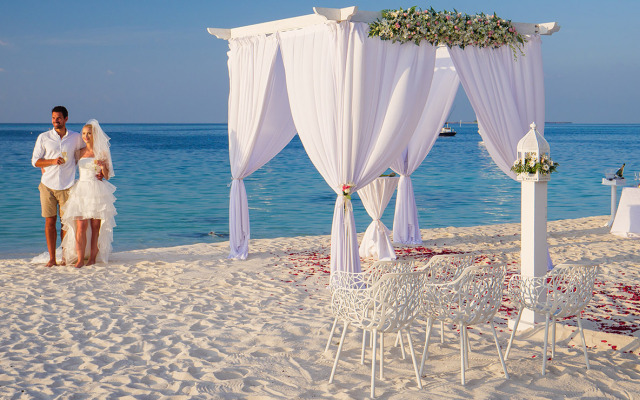Huvafen Fushi Maldives Hotel