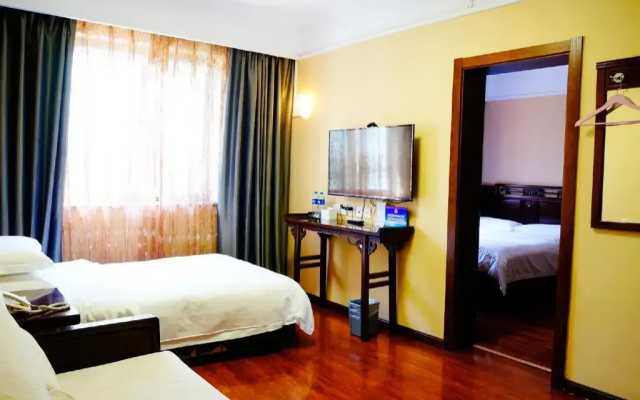 Hujialou Hot Spring Hotel