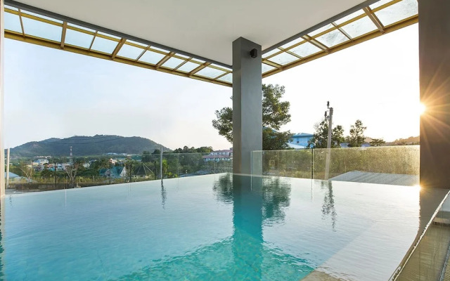Studio Central Hillview A901