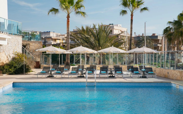 Portodrach Aparthotel & Suites