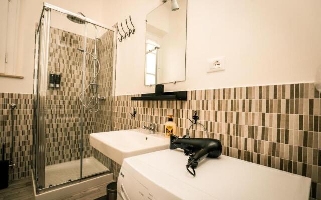 Hostly - Nicole Apartment Pontedera - 2BR in Full Center