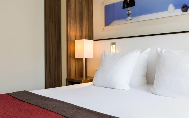 Holiday Inn Eindhoven Centre by IHG