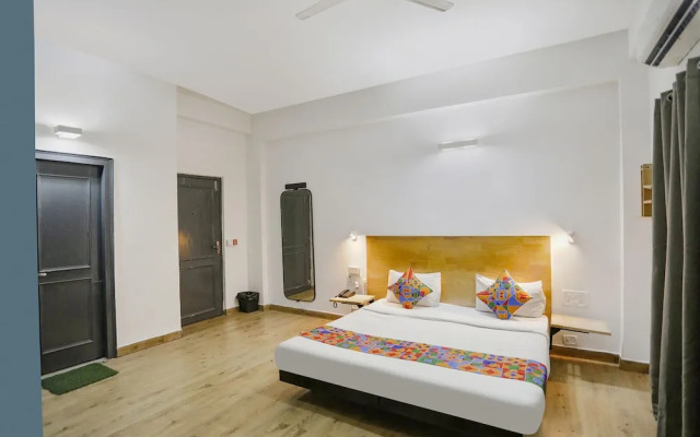 FabHotel F9 Noida Sector 51