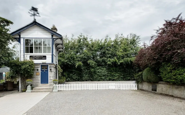 Tara House
