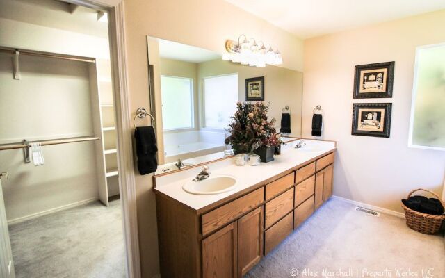 West Boise Family Stunner!