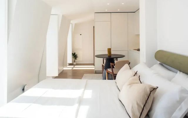 The Haus - Santa Barbara I