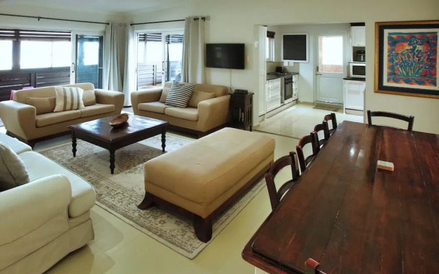 Klopdisselboom Langebaan 10-sleeper