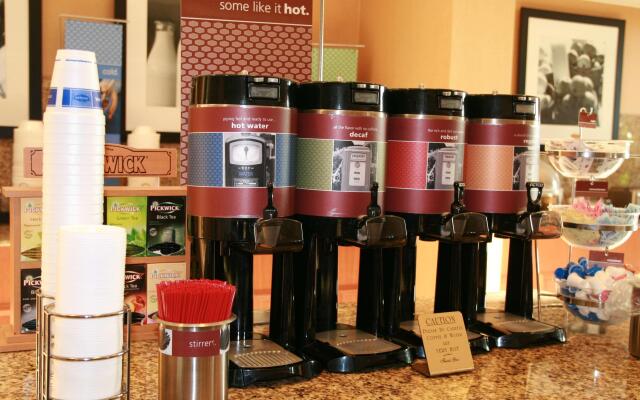 Hampton Inn & Suites Lathrop