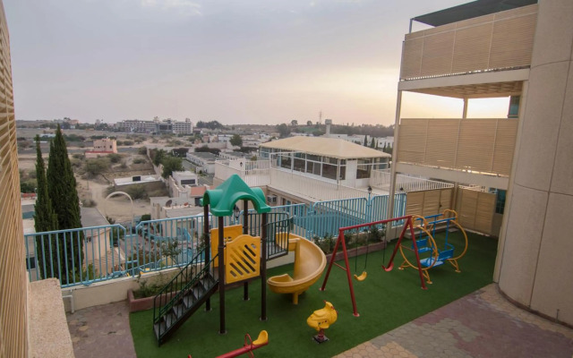 Seven Garden Alhada Suites