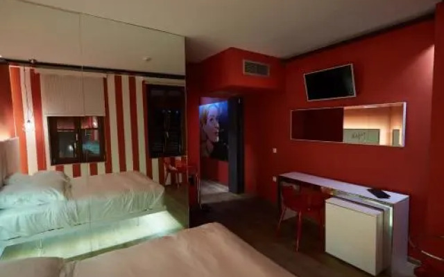 Veritas Boutique Art Hotel