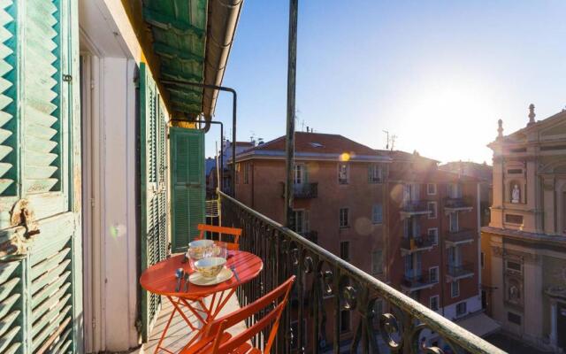 Ross 5- F2, Lumineux, Balcon, Loft, Clim, Vieux-Nice