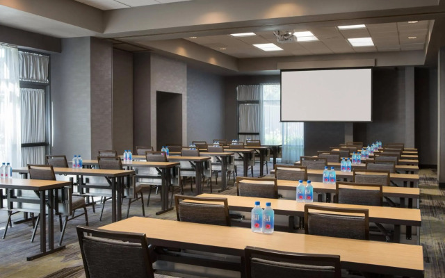 Courtyard by Marriott Richmond/Berkeley
