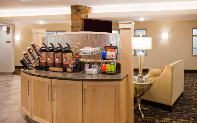 AmericInn by Wyndham DeWitt