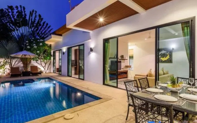 Perfect Pool Villa with Jacuzzi Three Bedrooms Villa No.5