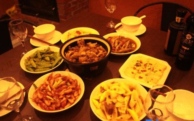 Yinlu Zhuyun Guesthouse