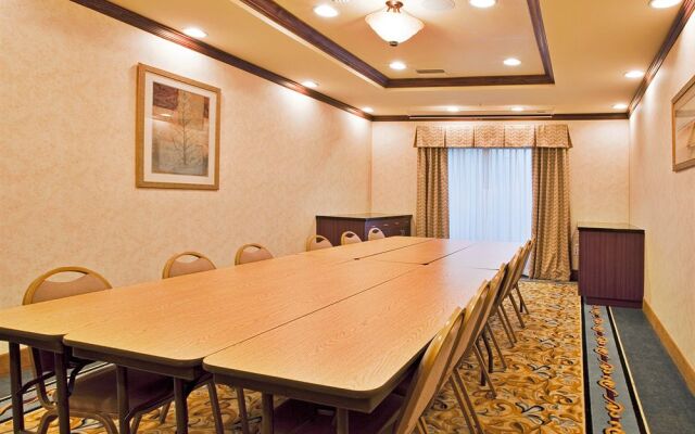 Holiday Inn Express & Suites Bartow