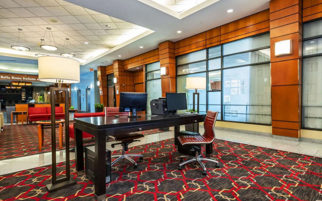 Grand Park Hotel Vancouver Airport, an Ascend Collection Hotel