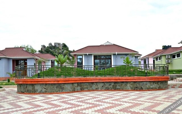 Samanene Beach Hotel