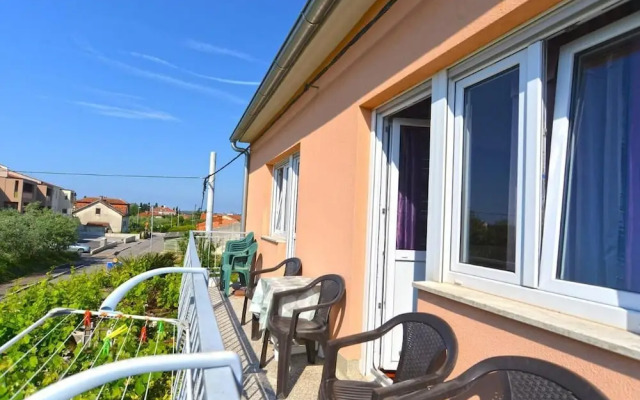 Spacious Flat With Pool Just 300m From the Beach