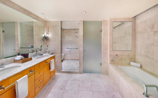 The Ritz-Carlton Residences, Dubai International Financial Centre