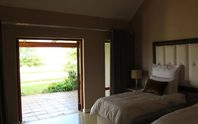 Mount Shekinah Country Hotel