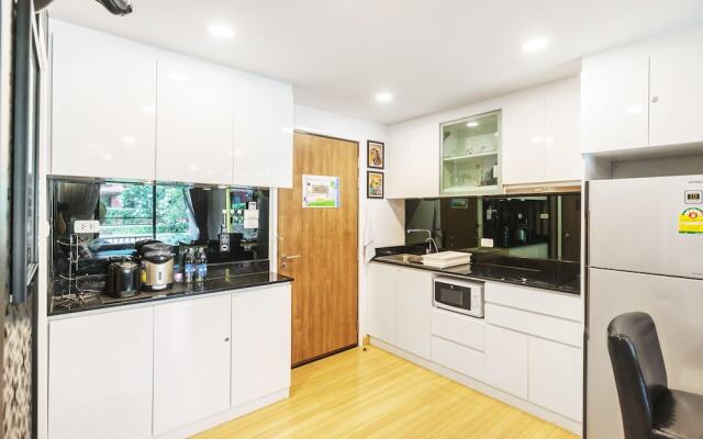 Bluroc Hua Hin by FavStay