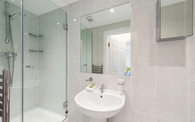 Marylebone - Crawford Street apartments by Viridian Apartments