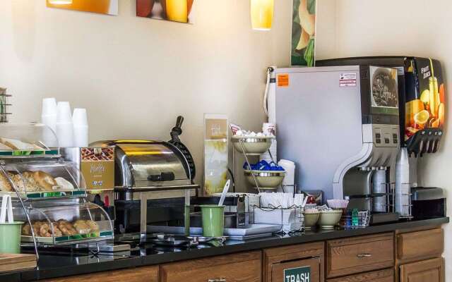 Quality Inn Manitowoc