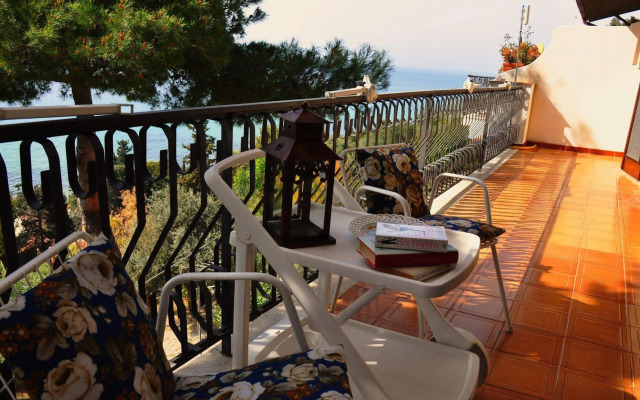 Villa Laura Apartment Sea View