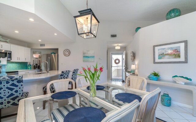 Vista Verde West by Vtrips