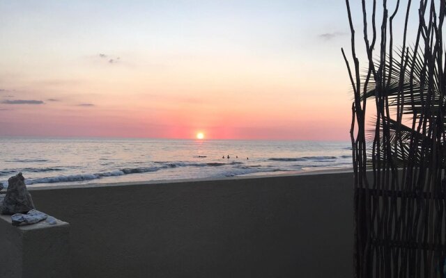Katamah Beachfront Guesthouse