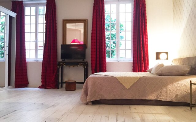 Les Remparts Antibes Location