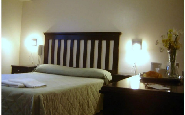 Hotel Mendoza