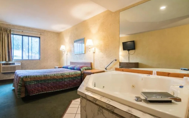 Super 8 St. Paul/I-94