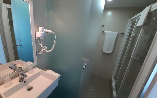 Hotel Alboran