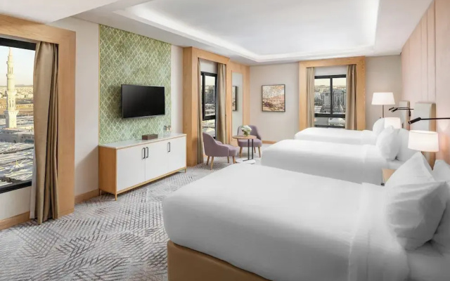 Makarem Haram View Suites
