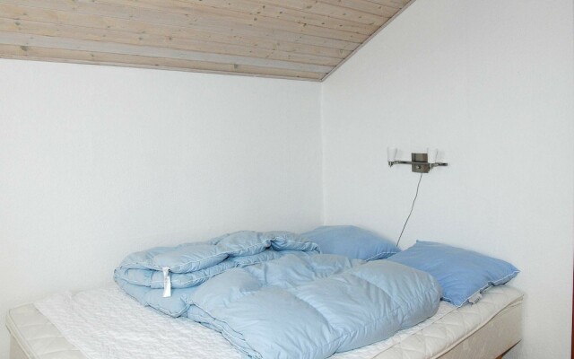 Inviting Holiday Home in Henne With Solarium