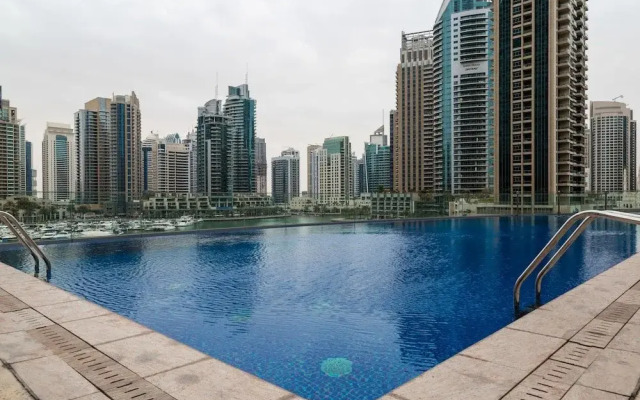 Havenly Vacation Cayan Tower