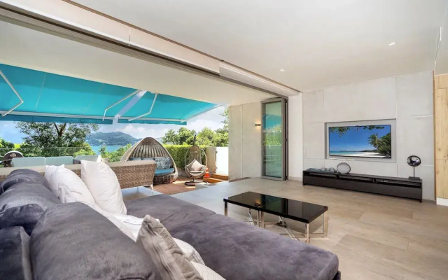 SeaView 2BR Duplex BluePoint 88 Patong