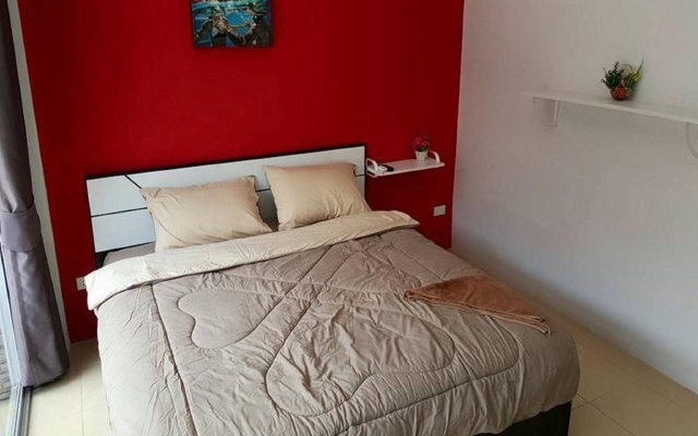 Retox Bar Hotel and Restaurant – Guest Rooms – Pattaya