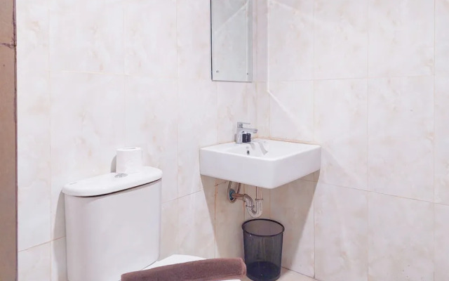 Comfy 1Br Apartment At Tamansari Bintaro Mansion
