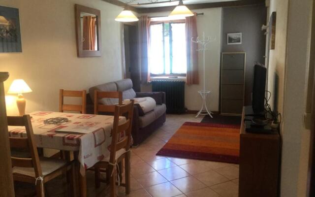Family House With Balcony Garden Wi Fi