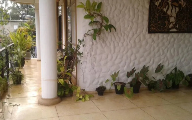 OYO 297 Manidi Villa