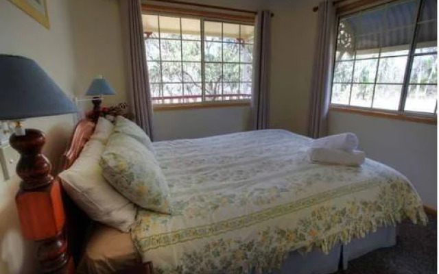 Accommodation Creek Cottages & Sundown View Suites