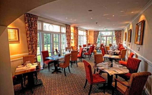 West Lodge Park Hotel